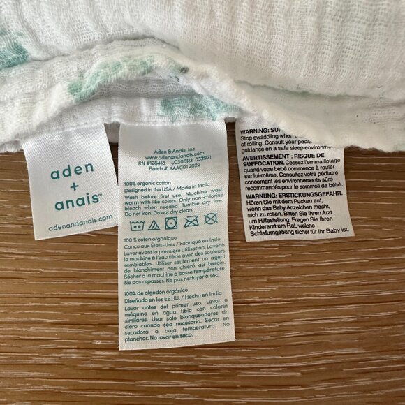 Aden + Anais Cotton Muslin Swaddle 4-Pack Animal Kingdom - Picture 6 of 6